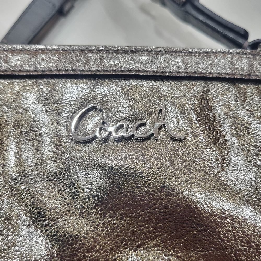 Coach Metallic Silver Gray Leather Handbag Zipper Tote Shoulder Bag - Picture 13 of 14
